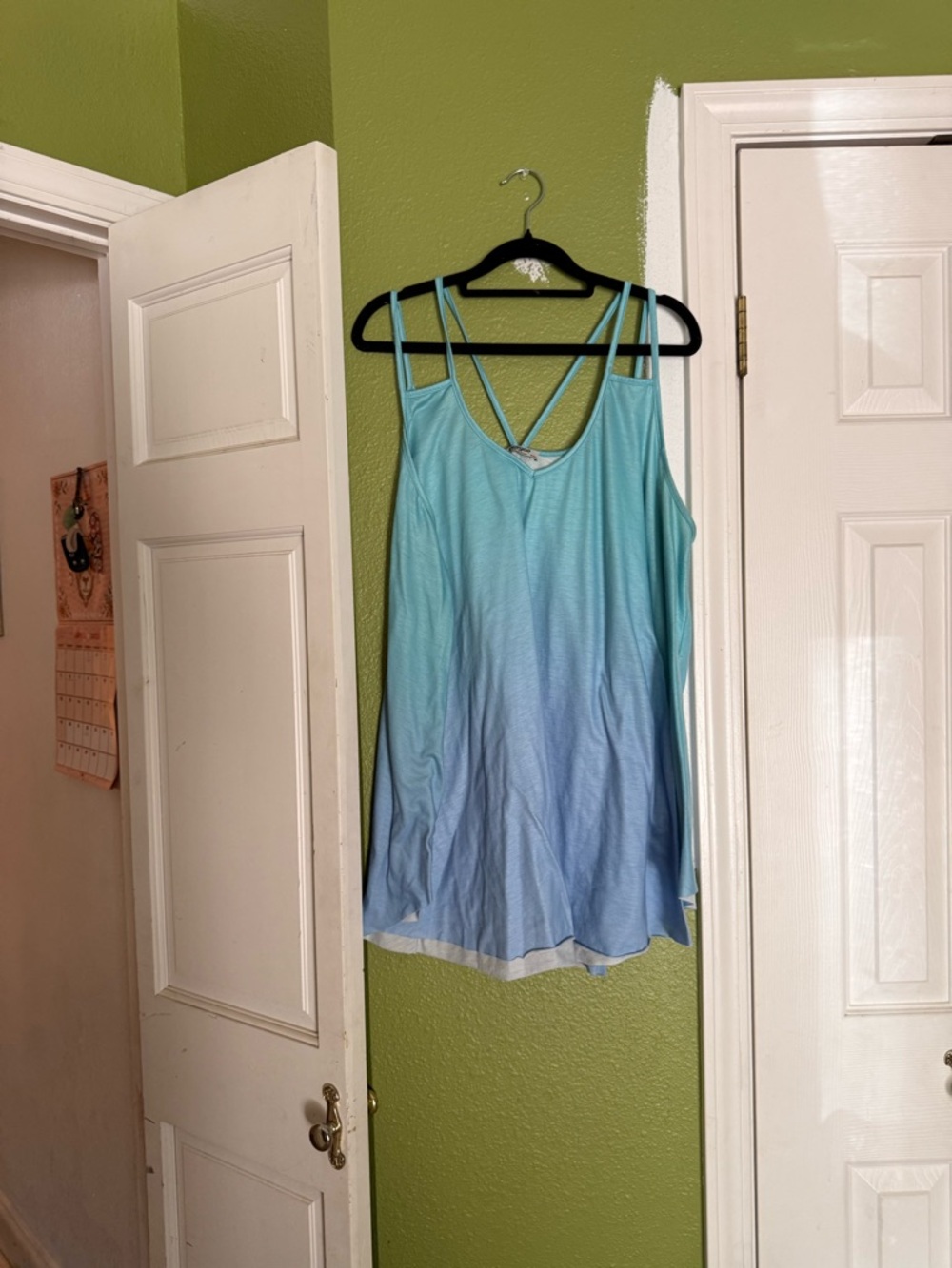 zeagoo Ombre Aqua to Blue Double-Strap Camisole